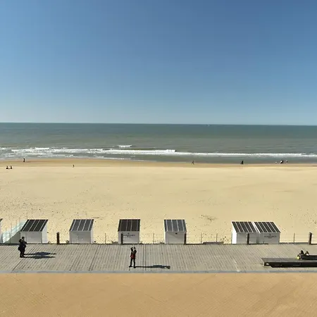 Sea View *